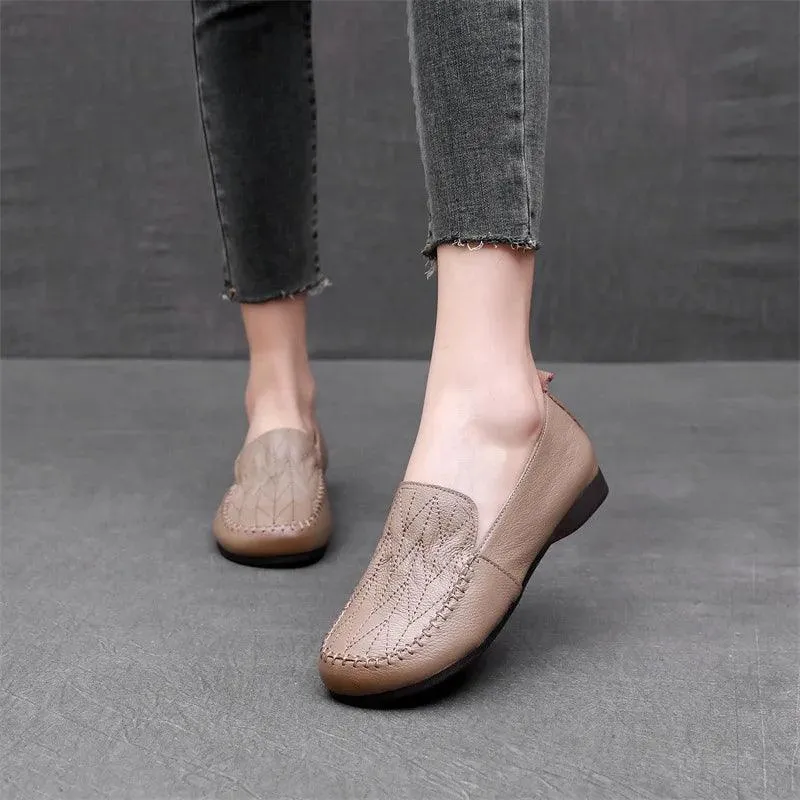 LCS2285 Women's Casual Shoes - Leather Soft Loafers