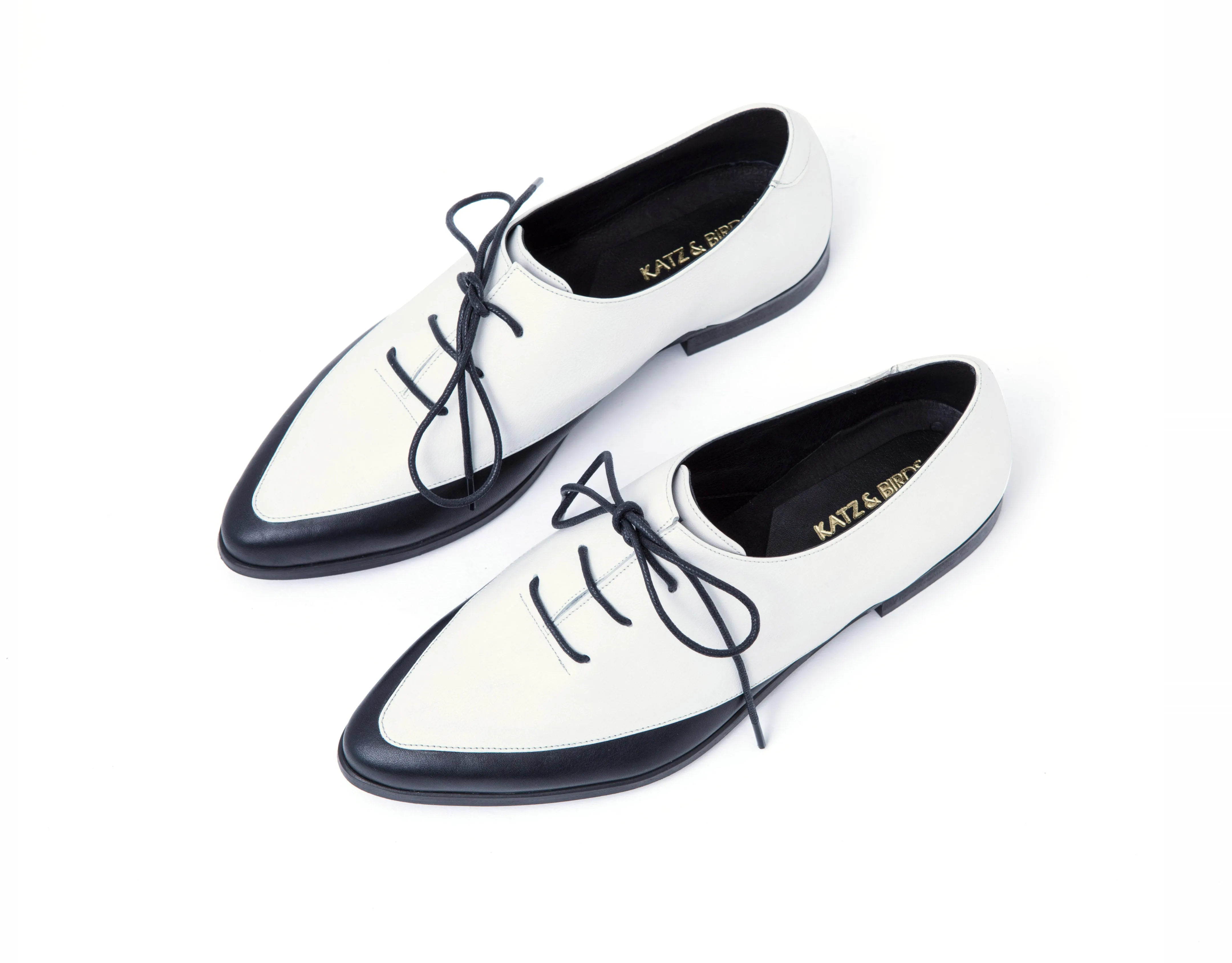 Lucerne - Elegant B&W Classic shoes