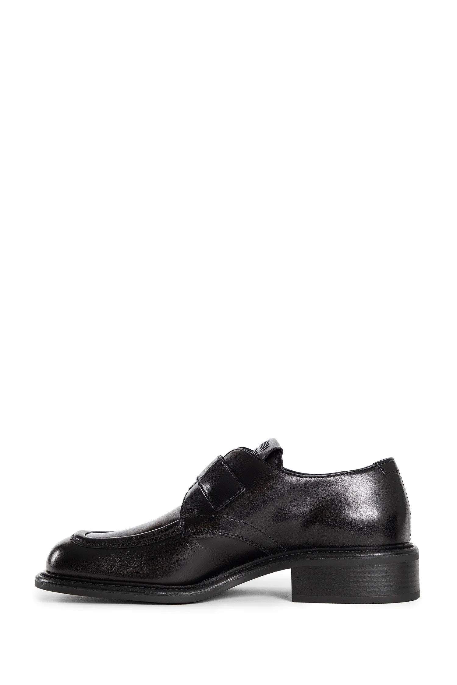 MIU MIU WOMAN BLACK FLATS